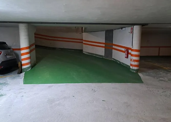 アパート Isla サンシェンショ